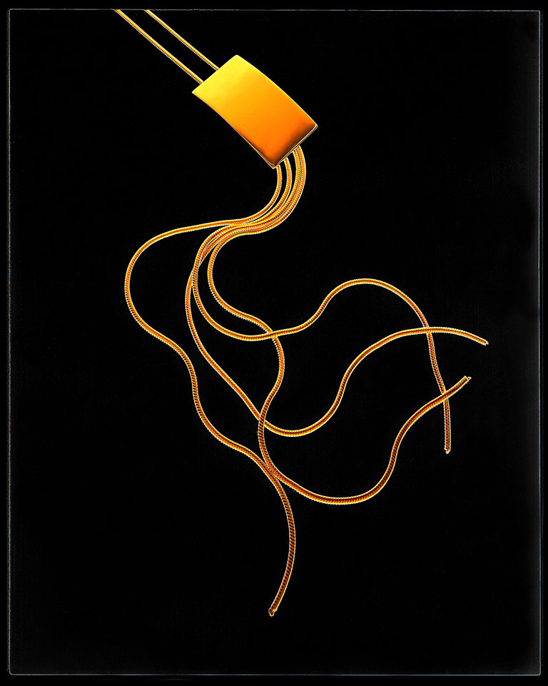 photographie d'un collier